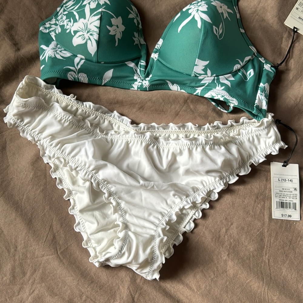 Target Swimsuit - Picture 3 of 5